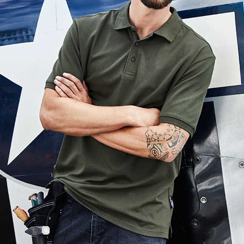 JN1806_Polo_Herren_Organic_Modell2